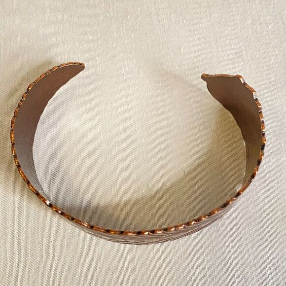 Copper Cuff Bracelet Engraved Leaf Pattern - Picture 6 of 8